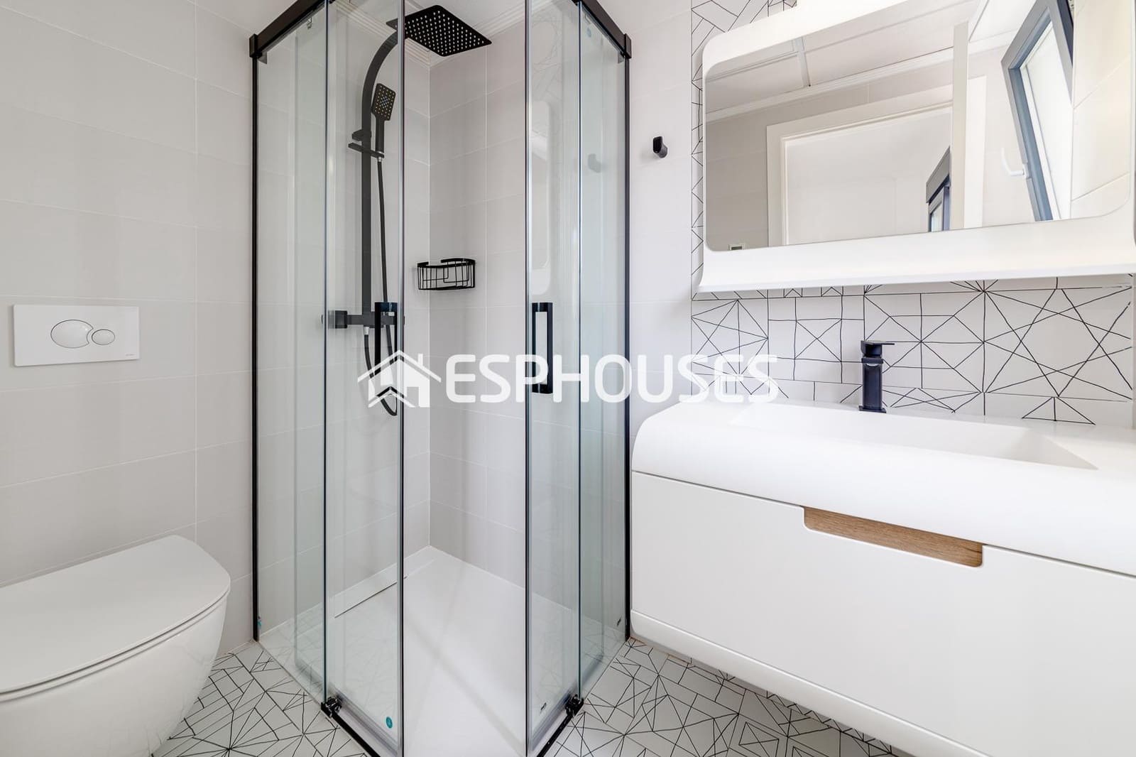 4 bedroom Villa for sale in Torrevieja with pool garage - € 990,000 (Ref: 9444196)