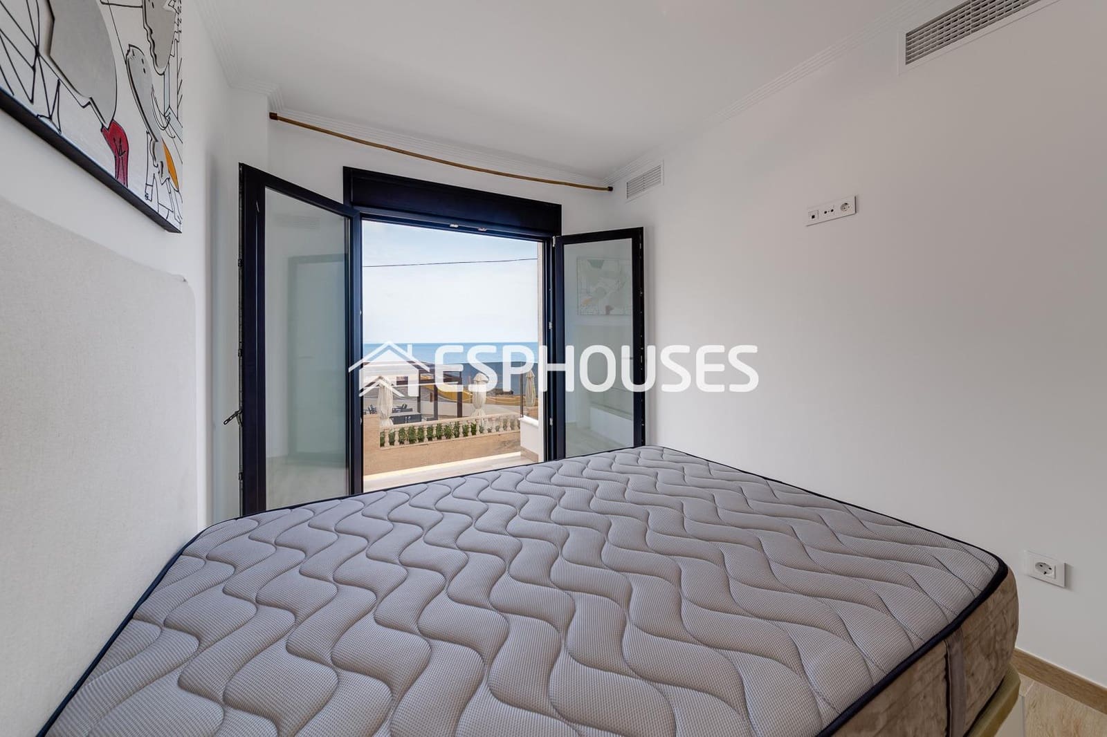 4 bedroom Villa for sale in Torrevieja with pool garage - € 990,000 (Ref: 9444196)