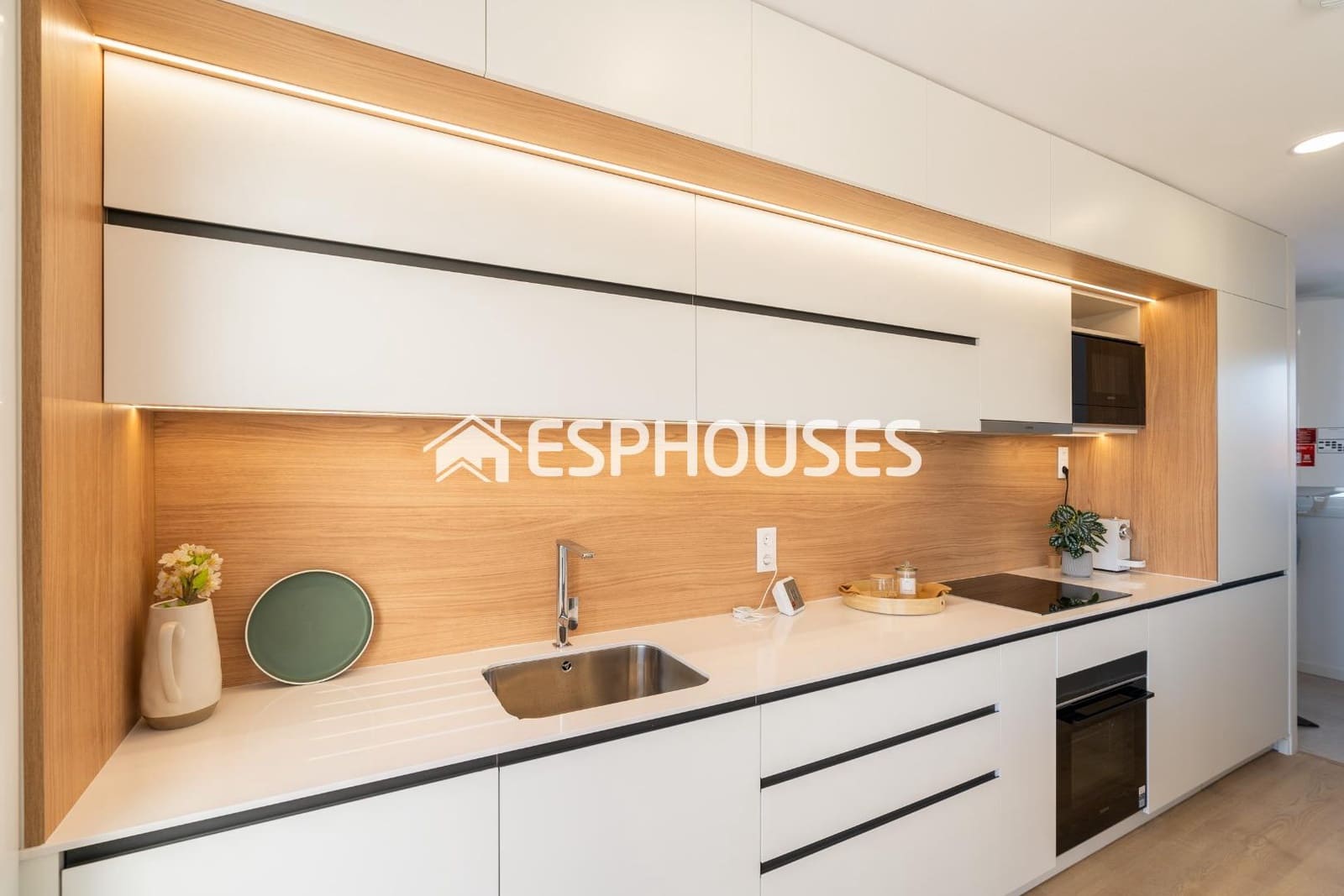 4 quarto Bungalow para venda em La Nucia com piscina garagem - 517 000 € (Ref: 9444203)