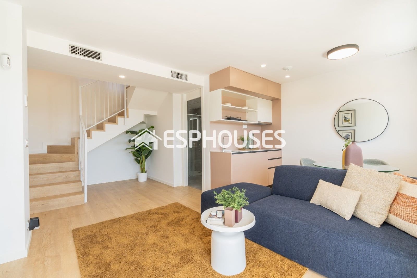 4 quarto Casa em Banda para venda em La Nucia com piscina garagem - 475 000 € (Ref: 9444208)