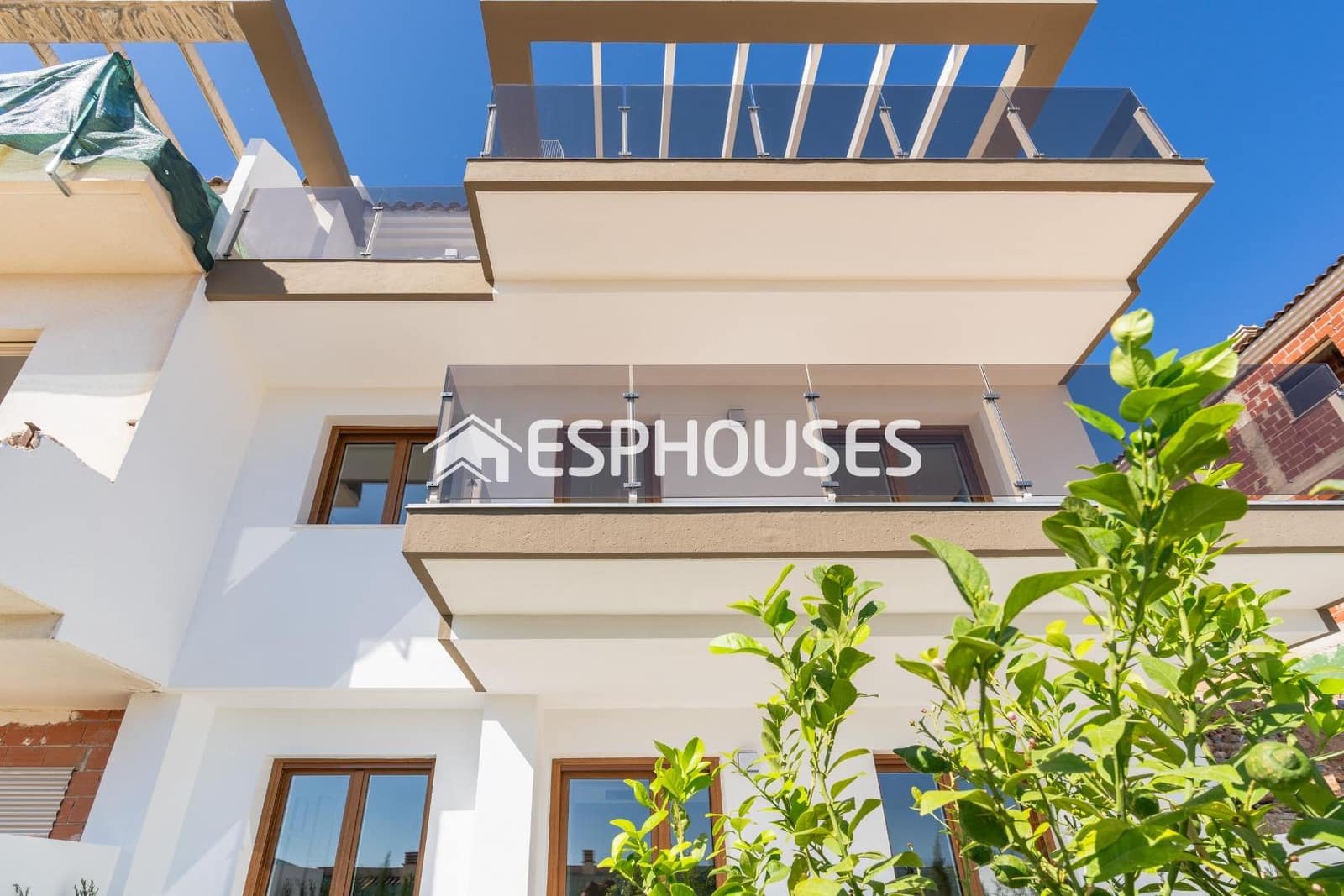 4 soverom Bungalow til salgs i La Nucia med svømmebasseng garasje - € 575 000 (Ref: 9444210)