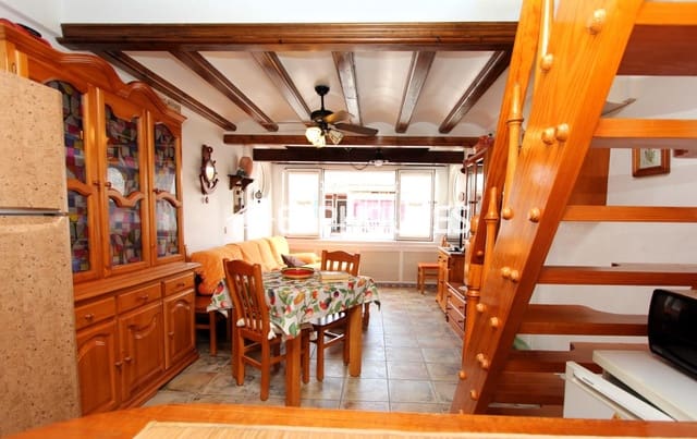 2 soverom Leilighet til salgs i Guardamar Playa, Guardamar del Segura - € 179 900 (Ref: 9444217)