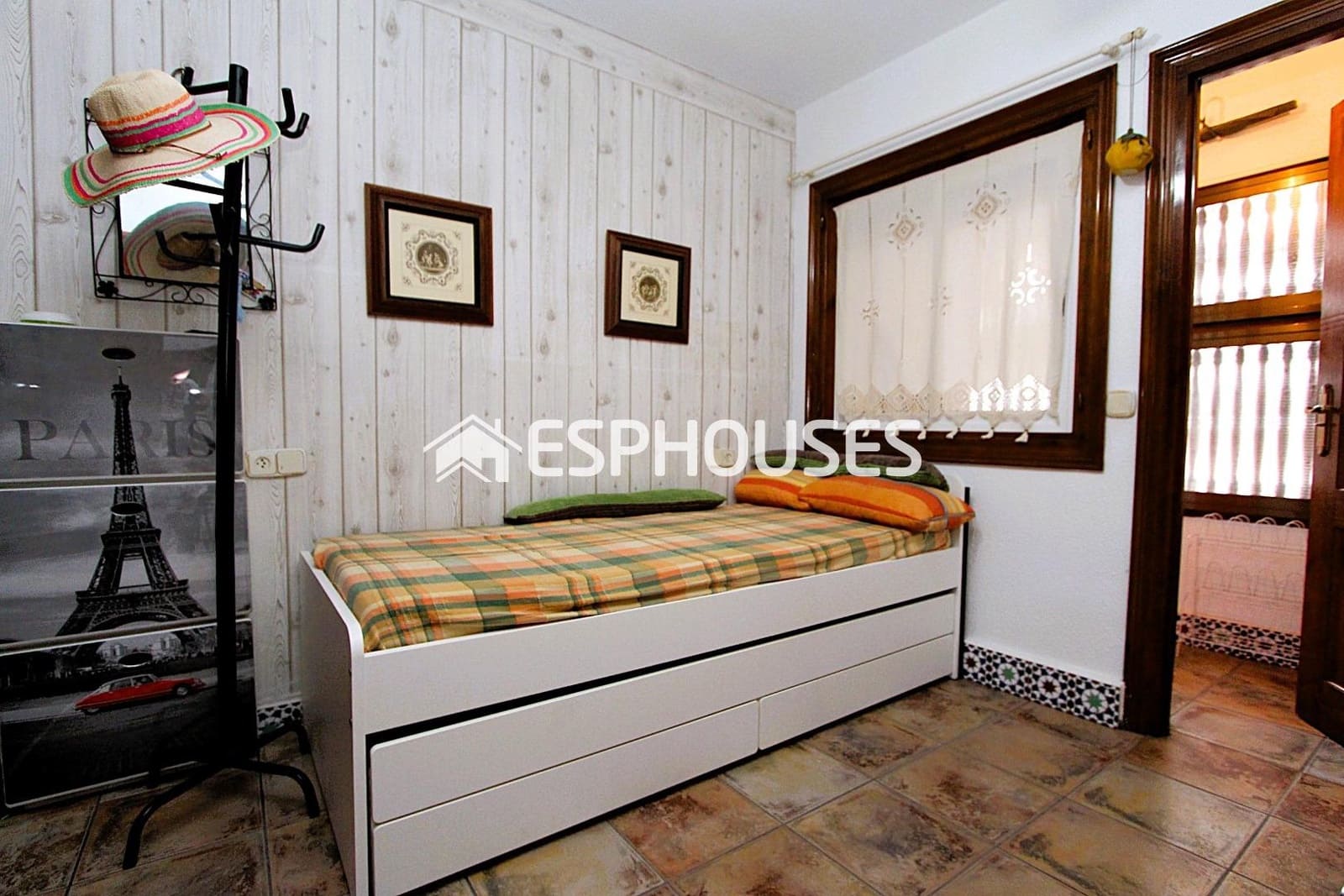 Apartamento de 2 habitaciones en Guardamar del Segura en venta - 179.900 € (Ref: 9444217)