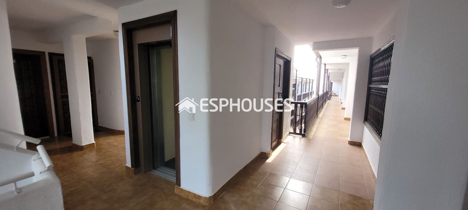 2 soveværelse Penthouse til salg i Guardamar del Segura - € 170.000 (Ref: 9444217)