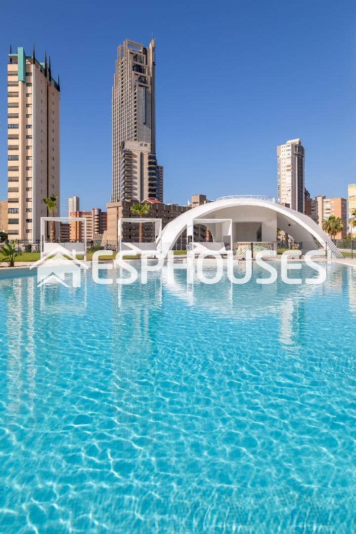 2 sovrum Lägenhet till salu i Benidorm med pool garage - 665 000 € (Ref: 9444219)