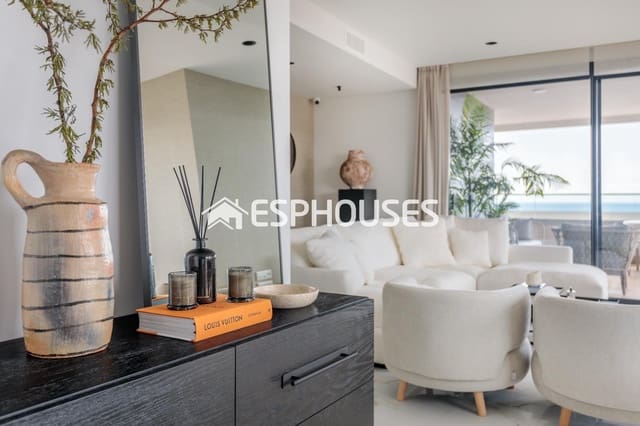 2 makuuhuone Huoneisto myytävänä paikassa Playa Poniente, Benidorm mukana uima-altaan 
autotalli - 655 500 € (Ref: 9444220)