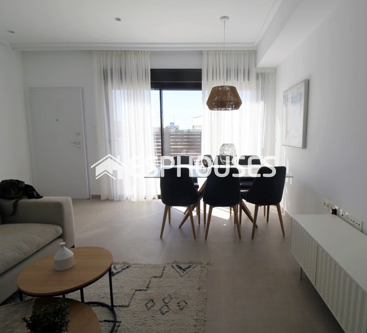 4 bedroom Semi-detached Villa for sale in Pilar de la Horadada with pool - € 369,900 (Ref: 9444239)