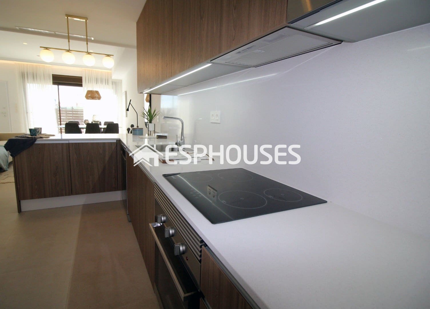 4 bedroom Semi-detached Villa for sale in Pilar de la Horadada with pool - € 369,900 (Ref: 9444239)
