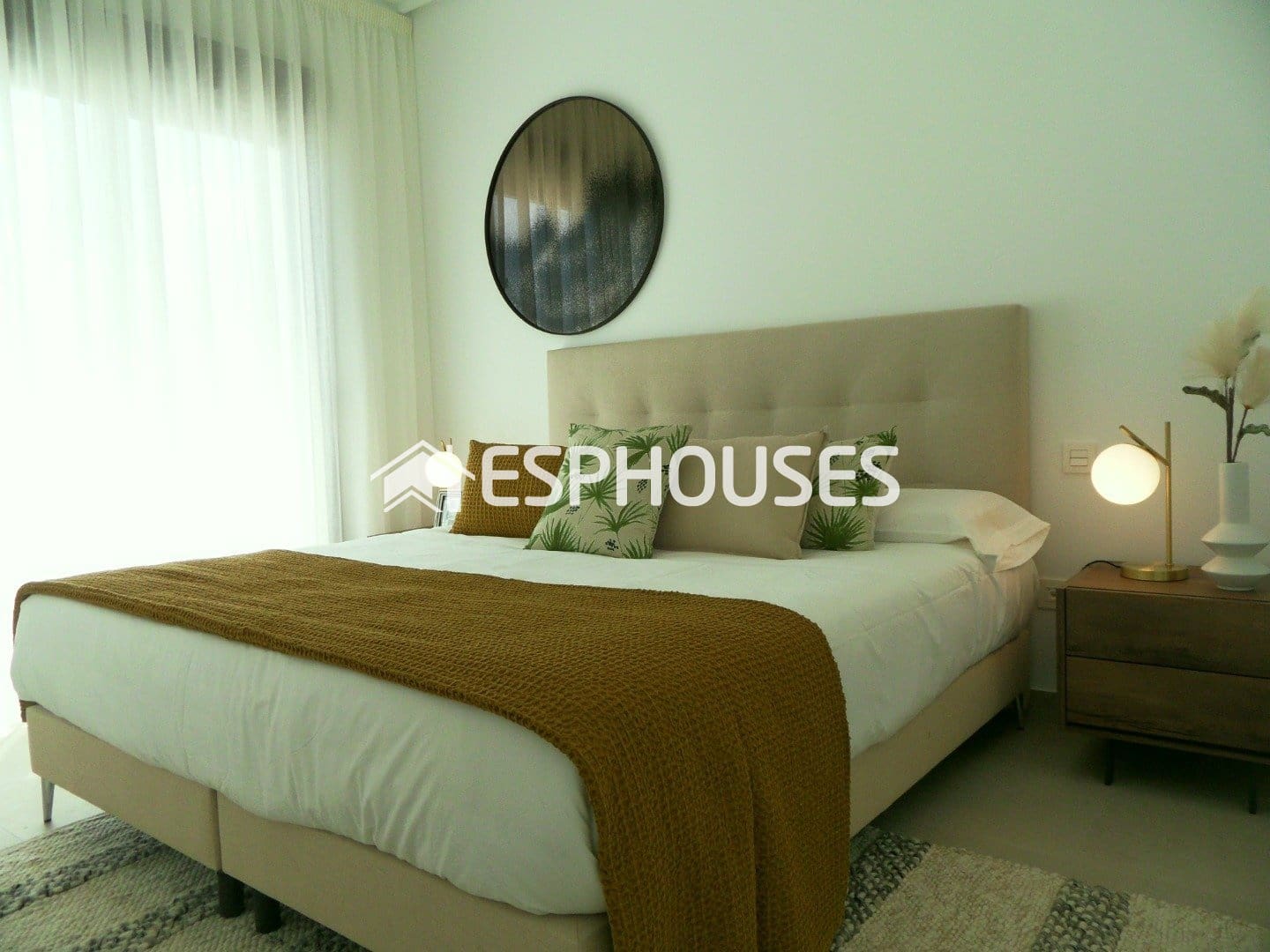 4 bedroom Semi-detached Villa for sale in Pilar de la Horadada with pool - € 369,900 (Ref: 9444239)