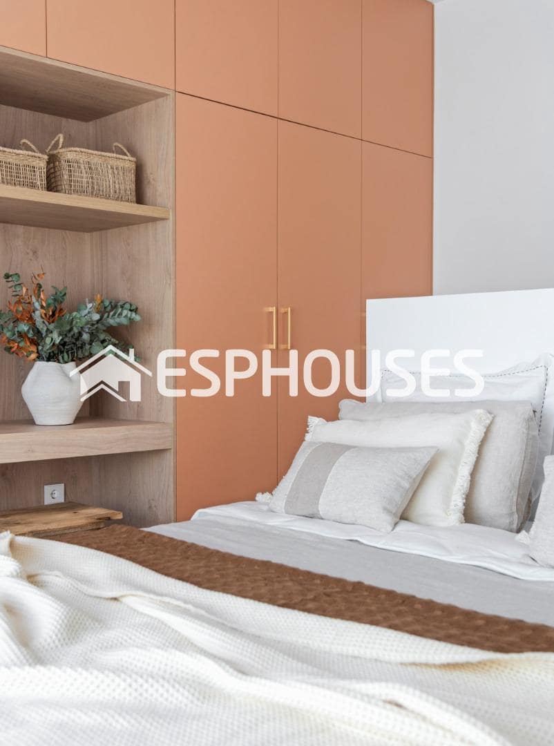 3 makuuhuone Huvila myytävänä paikassa Polop mukana uima-altaan 
autotalli - 820 000 € (Ref: 9444241)