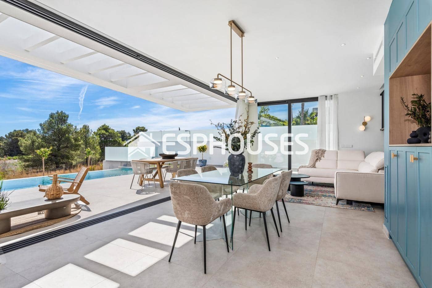 4 sovrum Villa till salu i Polop med pool garage - 725 000 € (Ref: 9444242)