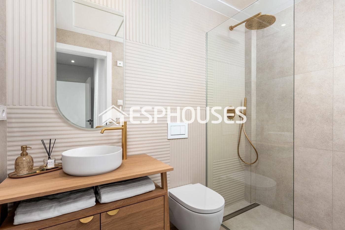 4 sovrum Villa till salu i Polop med pool garage - 725 000 € (Ref: 9444242)