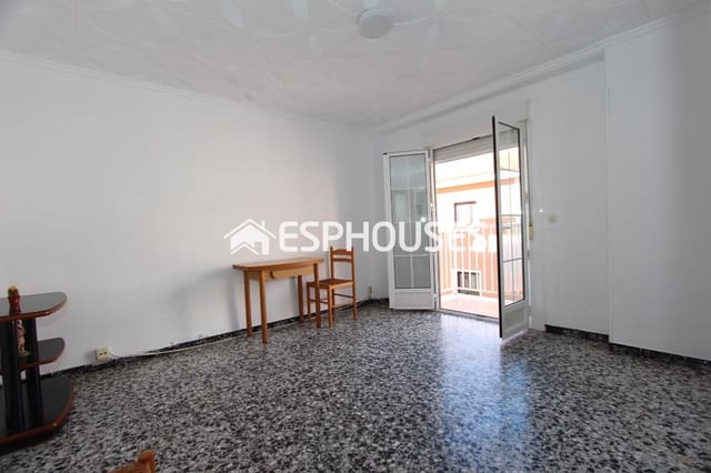 3 bedroom Apartment for sale in Zona Pueblo, Guardamar del Segura - € 129,000 (Ref: 9444243)