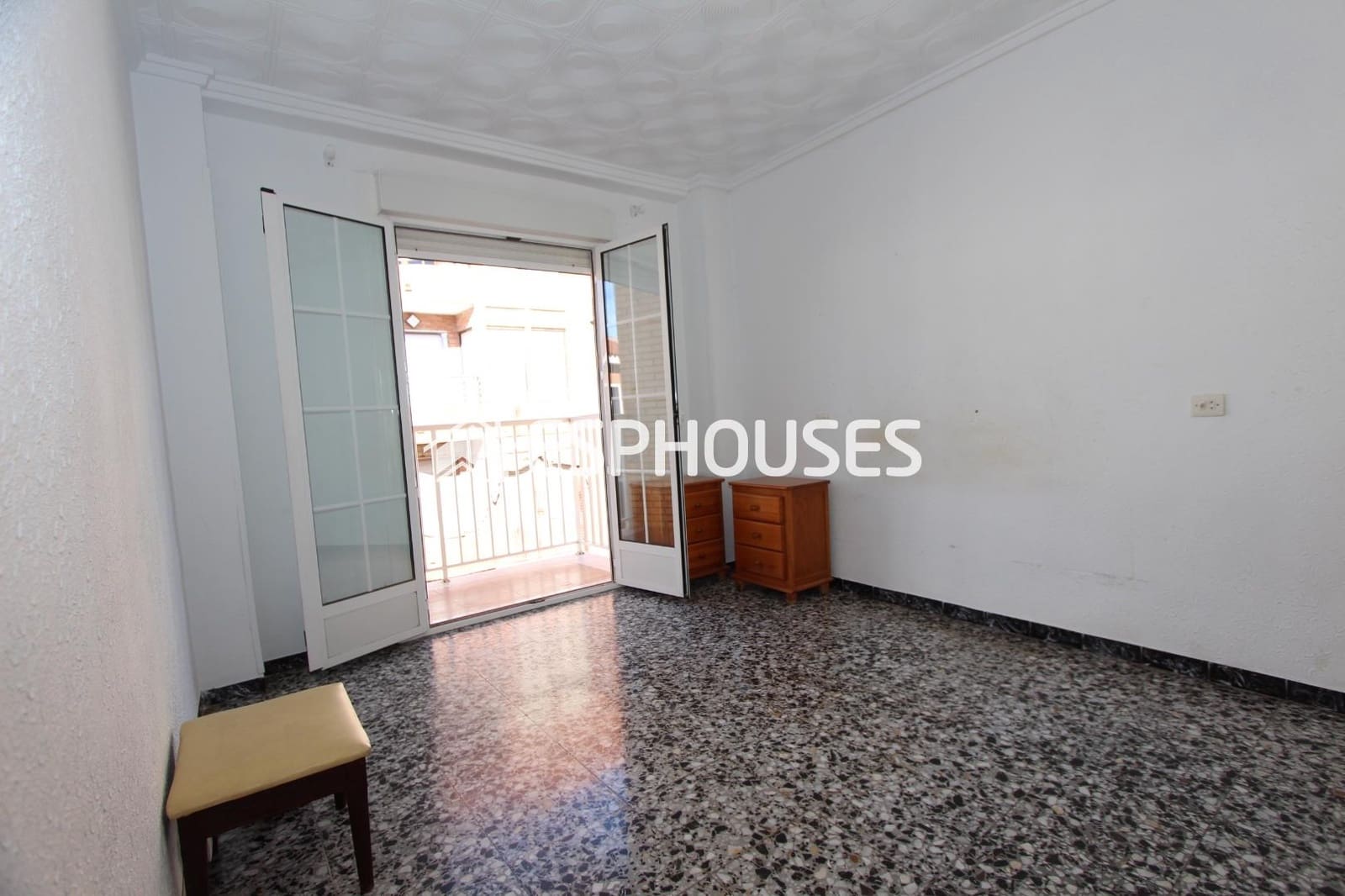 3 bedroom Apartment for sale in Guardamar del Segura - € 129,000 (Ref: 9444243)