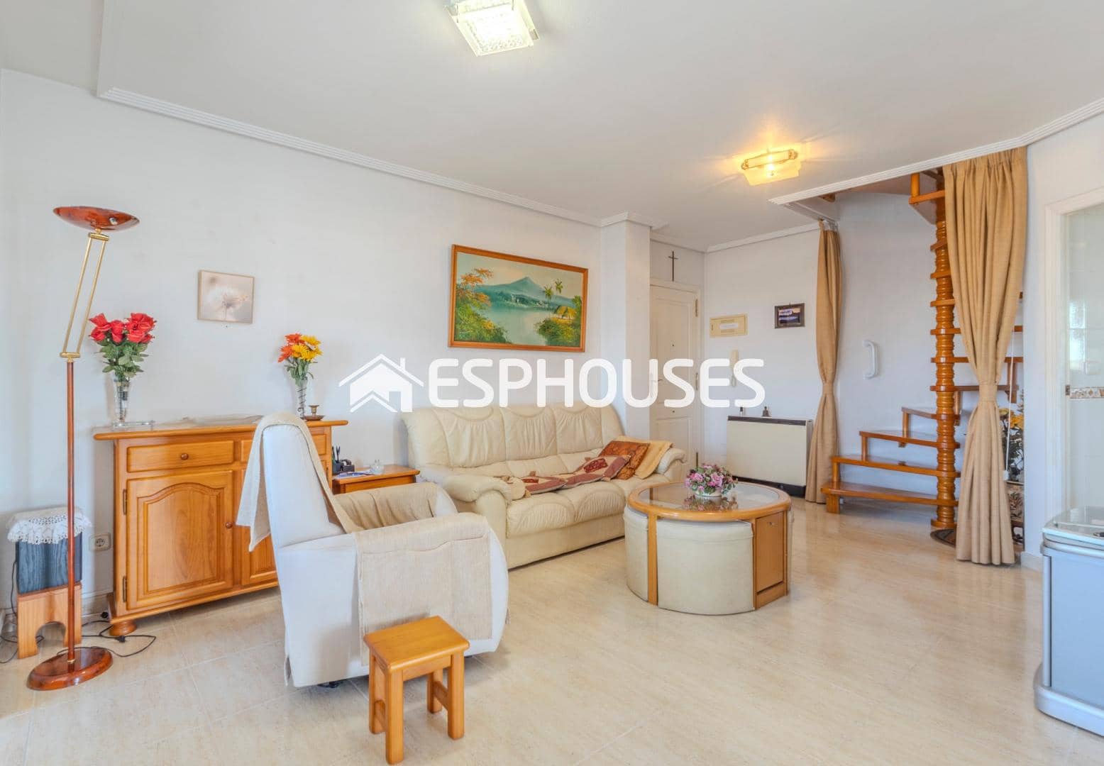 3 Zimmer Apartment zu verkaufen in Guardamar del Segura mit Pool Garage - 220.000 € (Ref: 9444246)