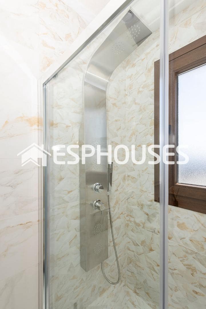 3 sypialnia Willa na sprzedaż w Polop z basenem garażem - 598 000 € (Ref: 9444248)