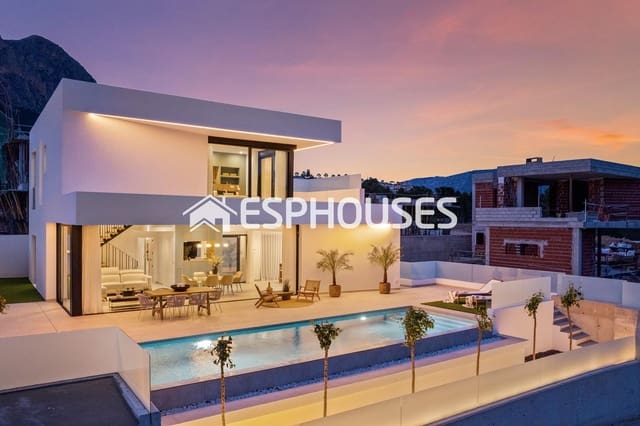 4 Zimmer Villa zu verkaufen in Polop mit Pool Garage - 735.000 € (Ref: 9444249)