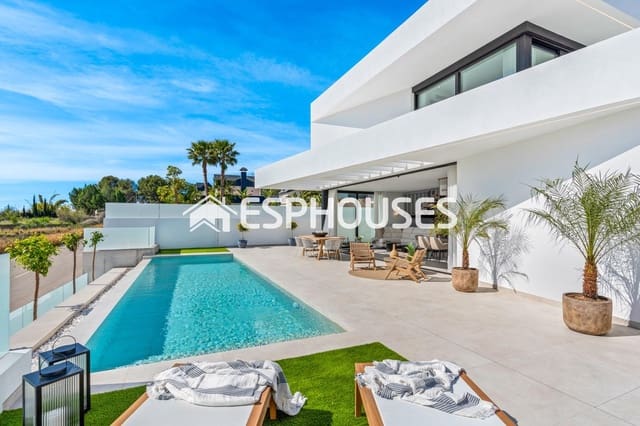 4 Zimmer Villa zu verkaufen in Polop mit Pool Garage - 745.000 € (Ref: 9444251)