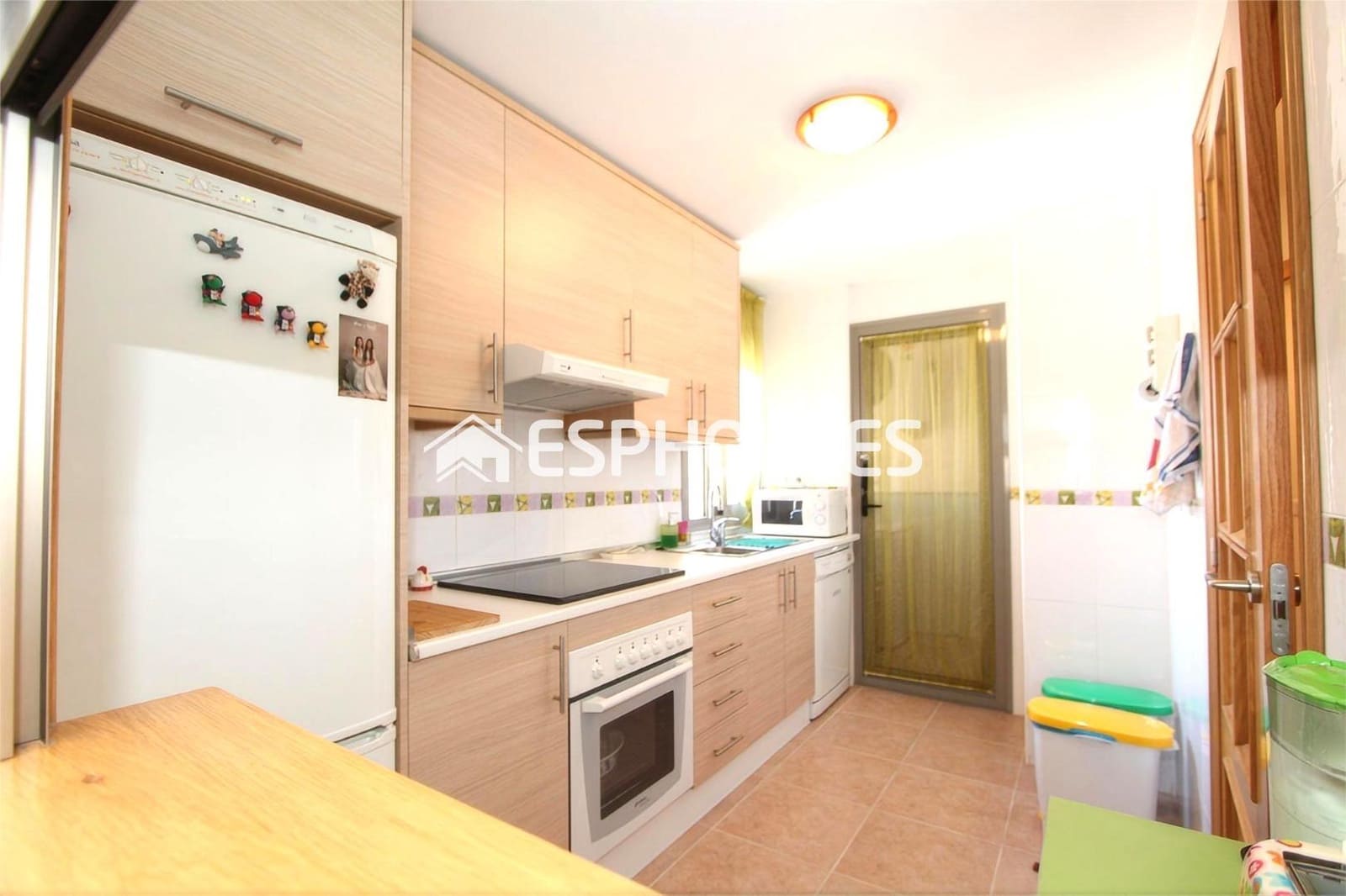 Apartamento de 2 habitaciones en Guardamar del Segura en venta con piscina garaje - 237.000 € (Ref: 9444257)