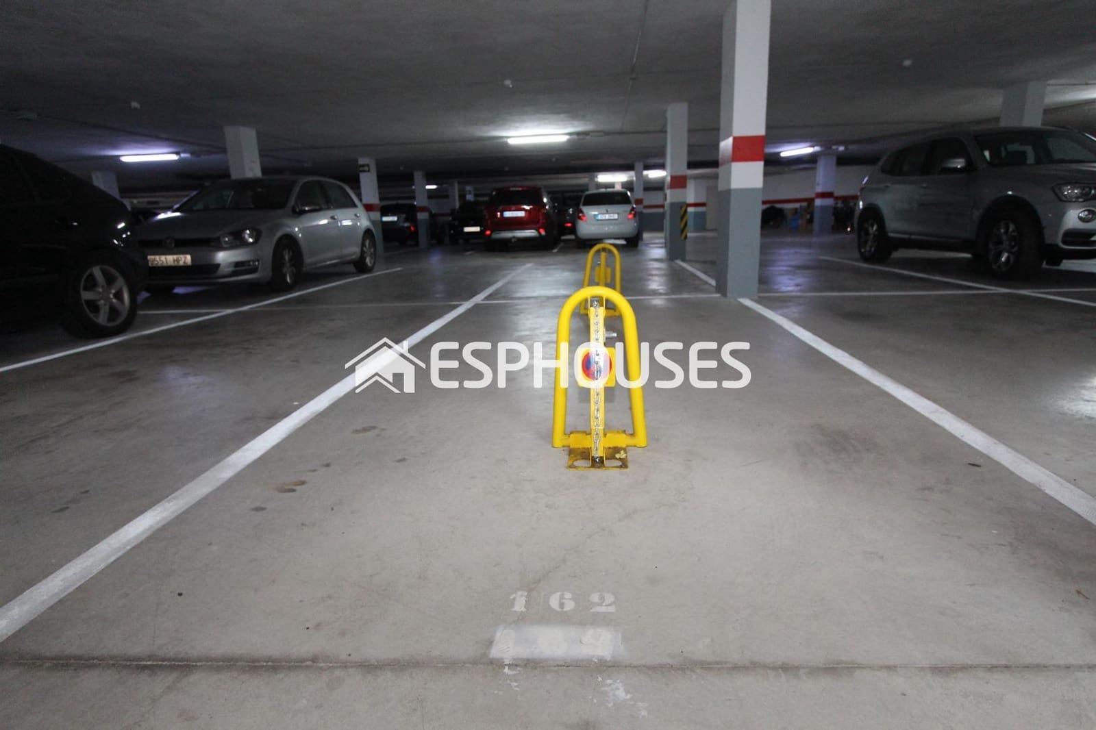 Apartamento de 2 habitaciones en Guardamar del Segura en venta con piscina garaje - 237.000 € (Ref: 9444257)