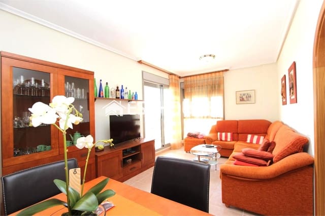 Apartamento de 2 habitaciones en Puerto Deportivo, Guardamar del Segura en venta con piscina garaje - 237.000 € (Ref: 9444257)