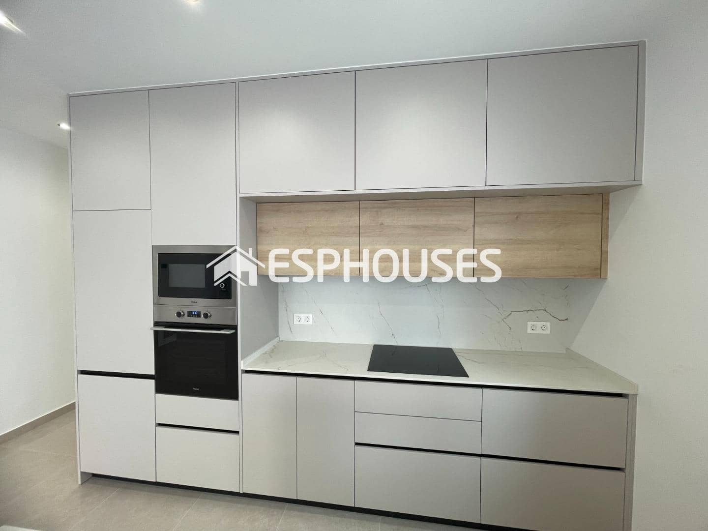 3 bedroom Villa for sale in Almoradi with pool garage - € 359,900 (Ref: 9444259)