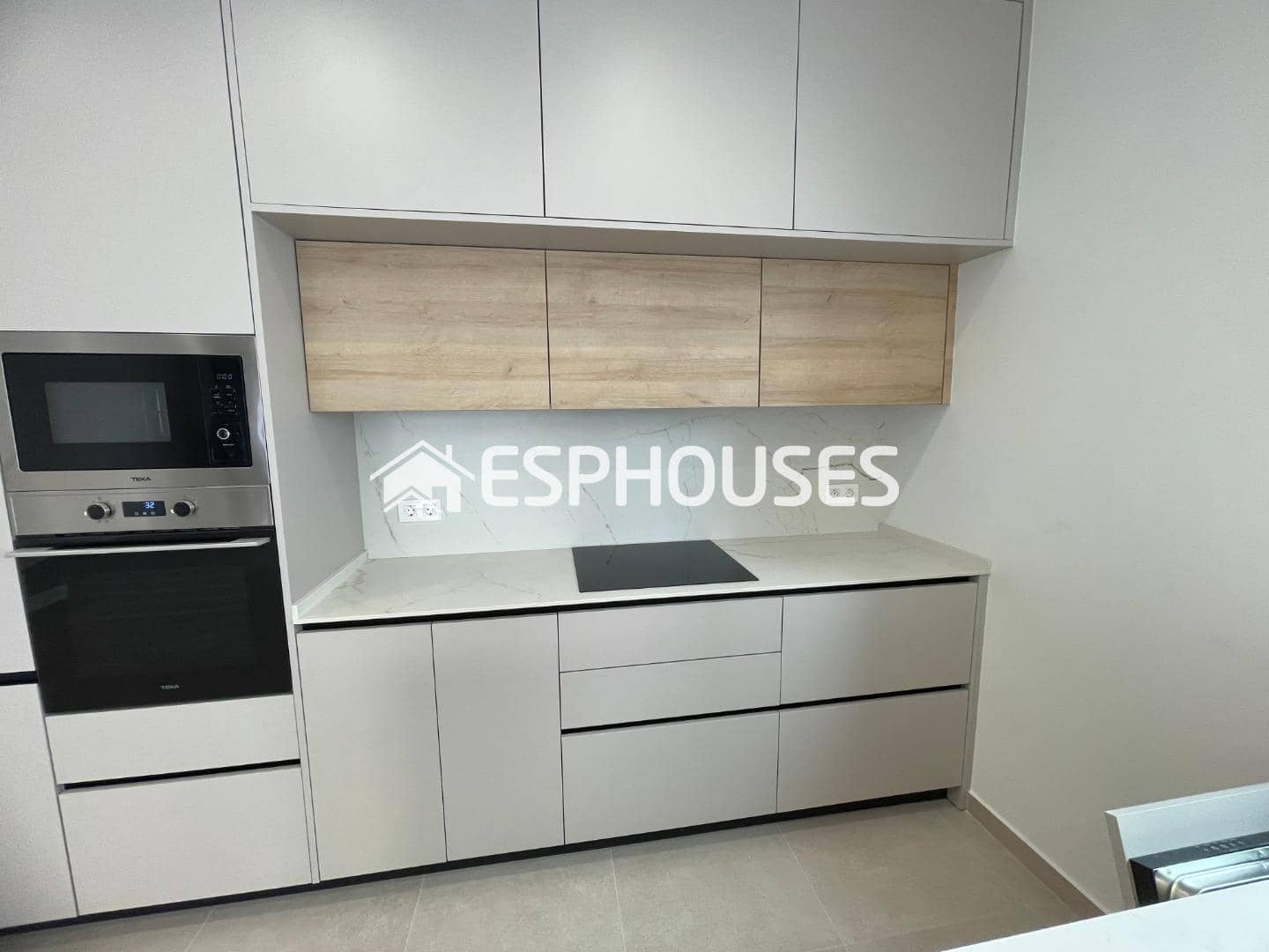 3 bedroom Villa for sale in Almoradi with pool garage - € 359,900 (Ref: 9444259)