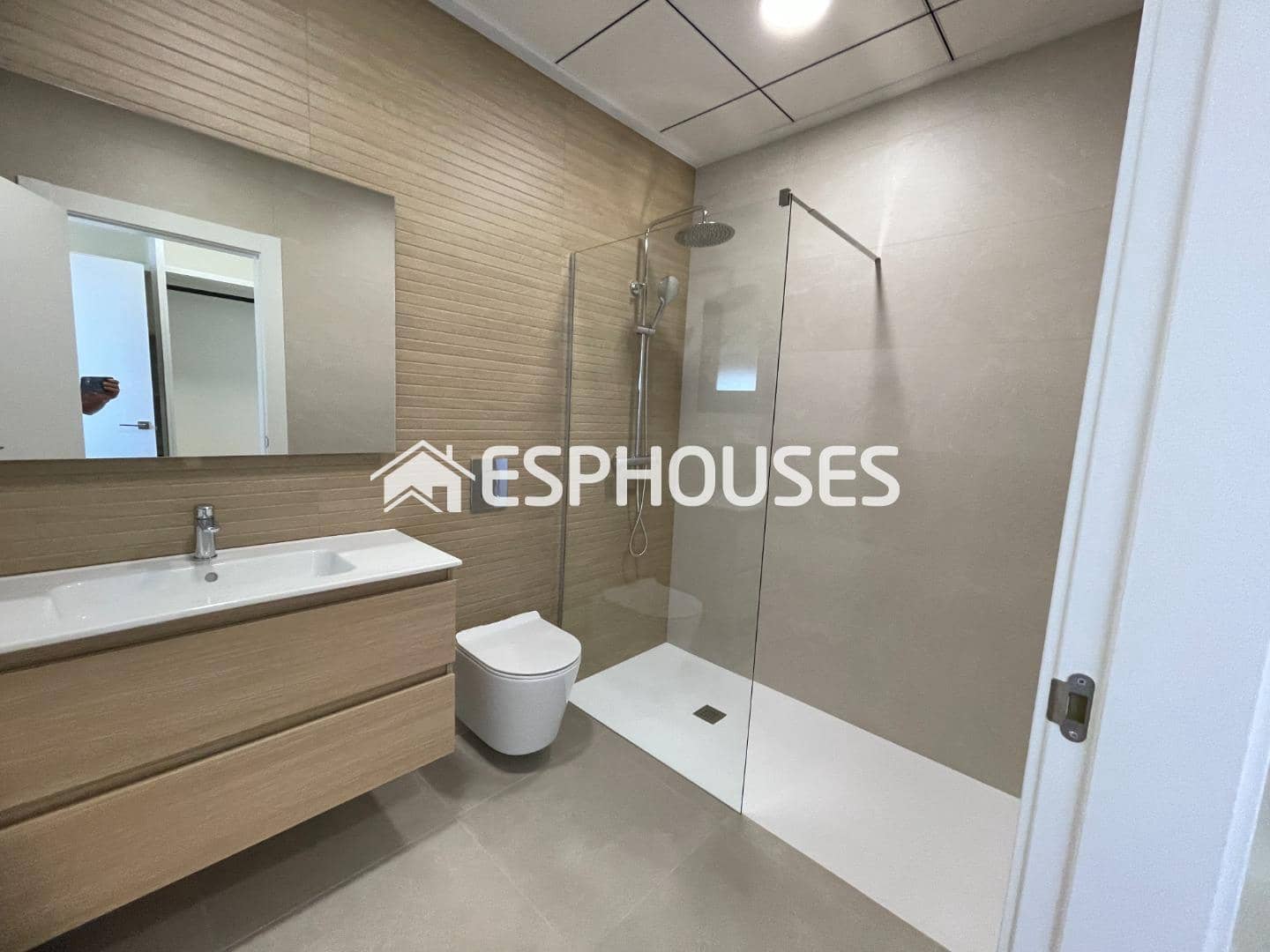 3 bedroom Villa for sale in Almoradi with pool garage - € 359,900 (Ref: 9444259)