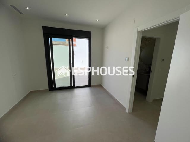 3 bedroom Villa for sale in Almoradi with pool garage - € 359,900 (Ref: 9444259)
