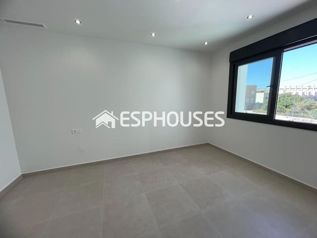 3 bedroom Villa for sale in Almoradi with pool garage - € 359,900 (Ref: 9444259)