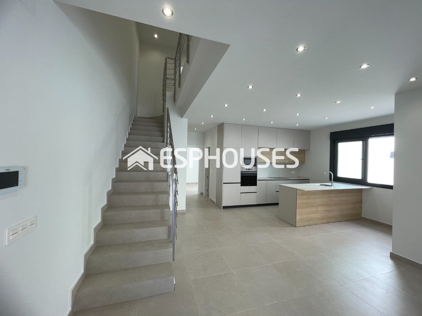 3 bedroom Villa for sale in Almoradi with pool - € 359,900 (Ref: 9444259)