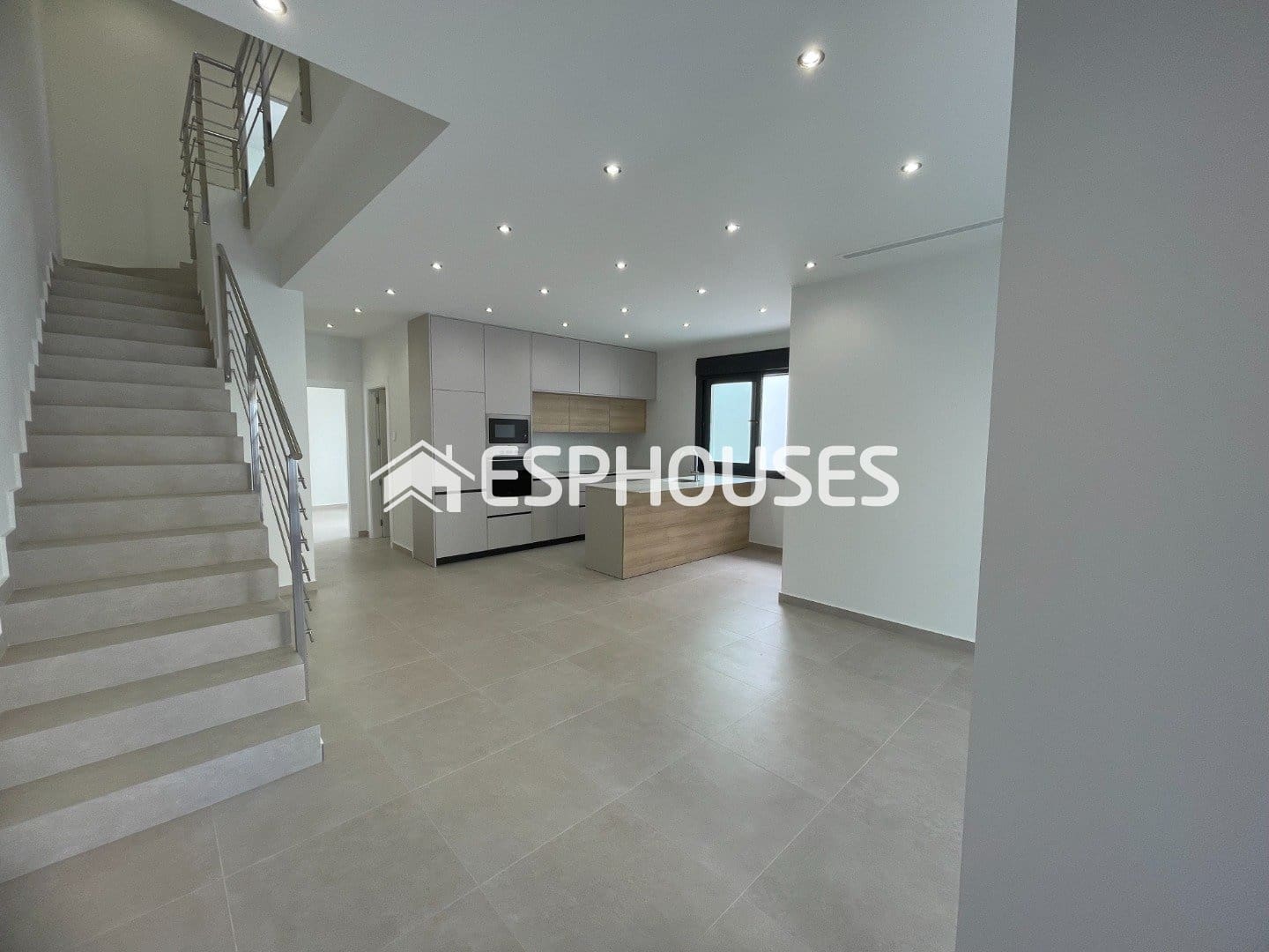 3 bedroom Villa for sale in Almoradi with pool - € 359,900 (Ref: 9444259)