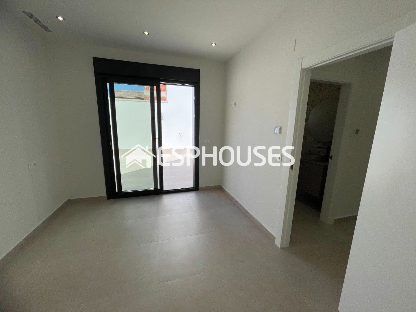 3 bedroom Villa for sale in Almoradi with pool - € 359,900 (Ref: 9444259)