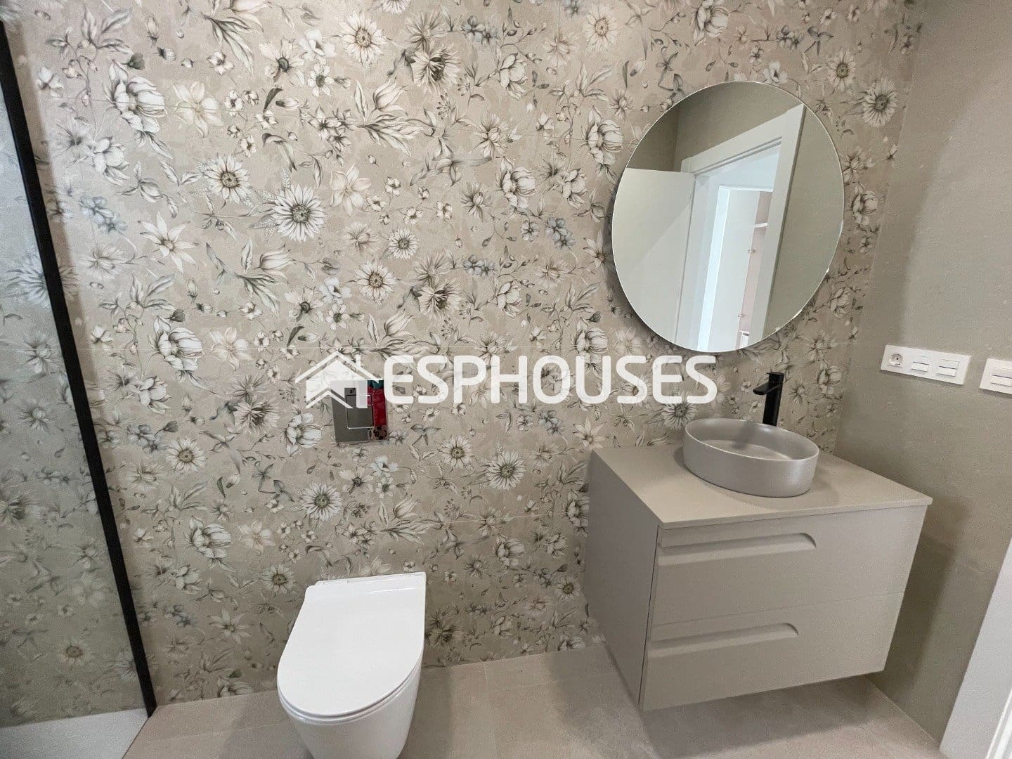 3 bedroom Villa for sale in Almoradi with pool - € 359,900 (Ref: 9444259)