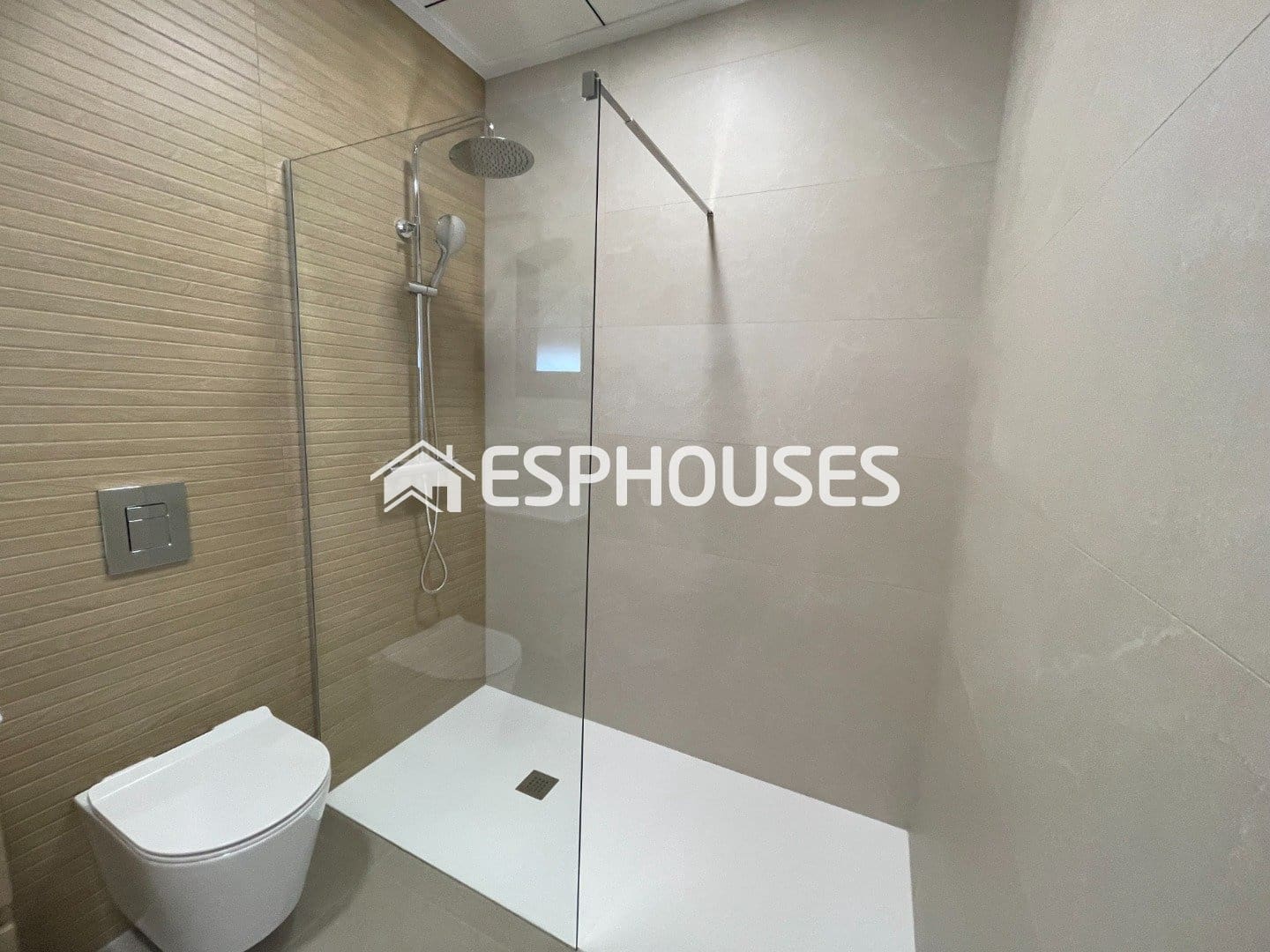 3 bedroom Villa for sale in Almoradi with pool - € 359,900 (Ref: 9444259)