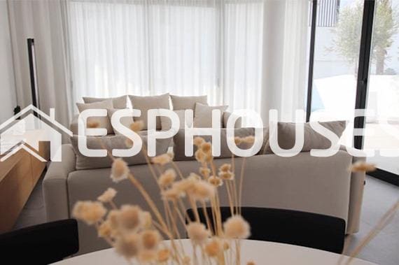 4 chambre Villa/Maison à vendre à Ciudad Quesada, Rojales avec piscine garage - 724 000 € (Ref: 9444262)