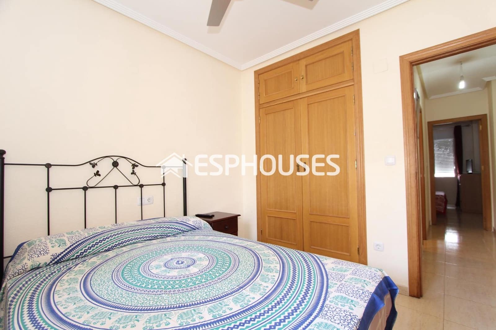 3 chambre Bungalow à vendre à Guardamar del Segura avec piscine garage - 225 000 € (Ref: 9444275)