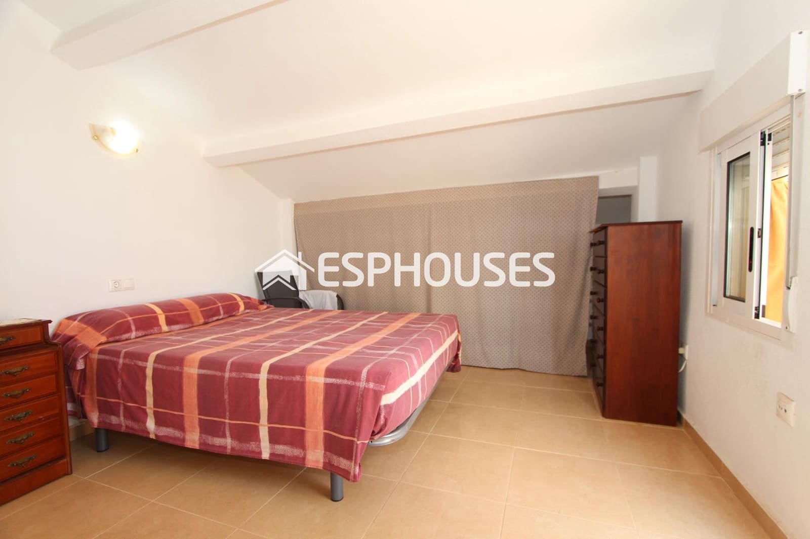 3 chambre Bungalow à vendre à Guardamar del Segura avec piscine garage - 225 000 € (Ref: 9444275)