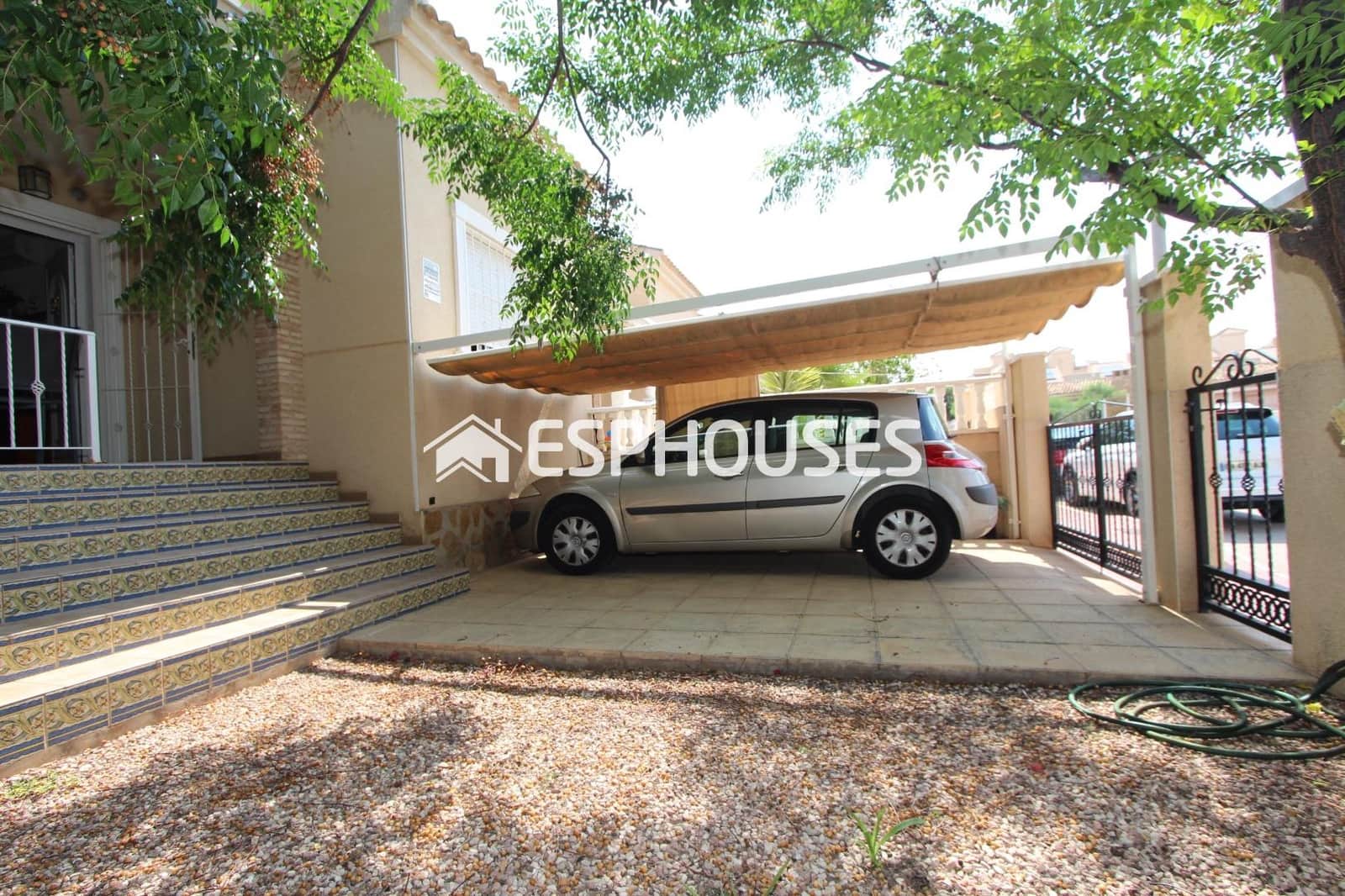 3 chambre Bungalow à vendre à Guardamar del Segura avec piscine garage - 225 000 € (Ref: 9444275)