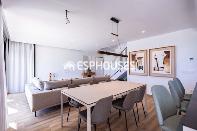 3 makuuhuone Huvila myytävänä paikassa Polop mukana uima-altaan 
autotalli - 575 000 € (Ref: 9444278)