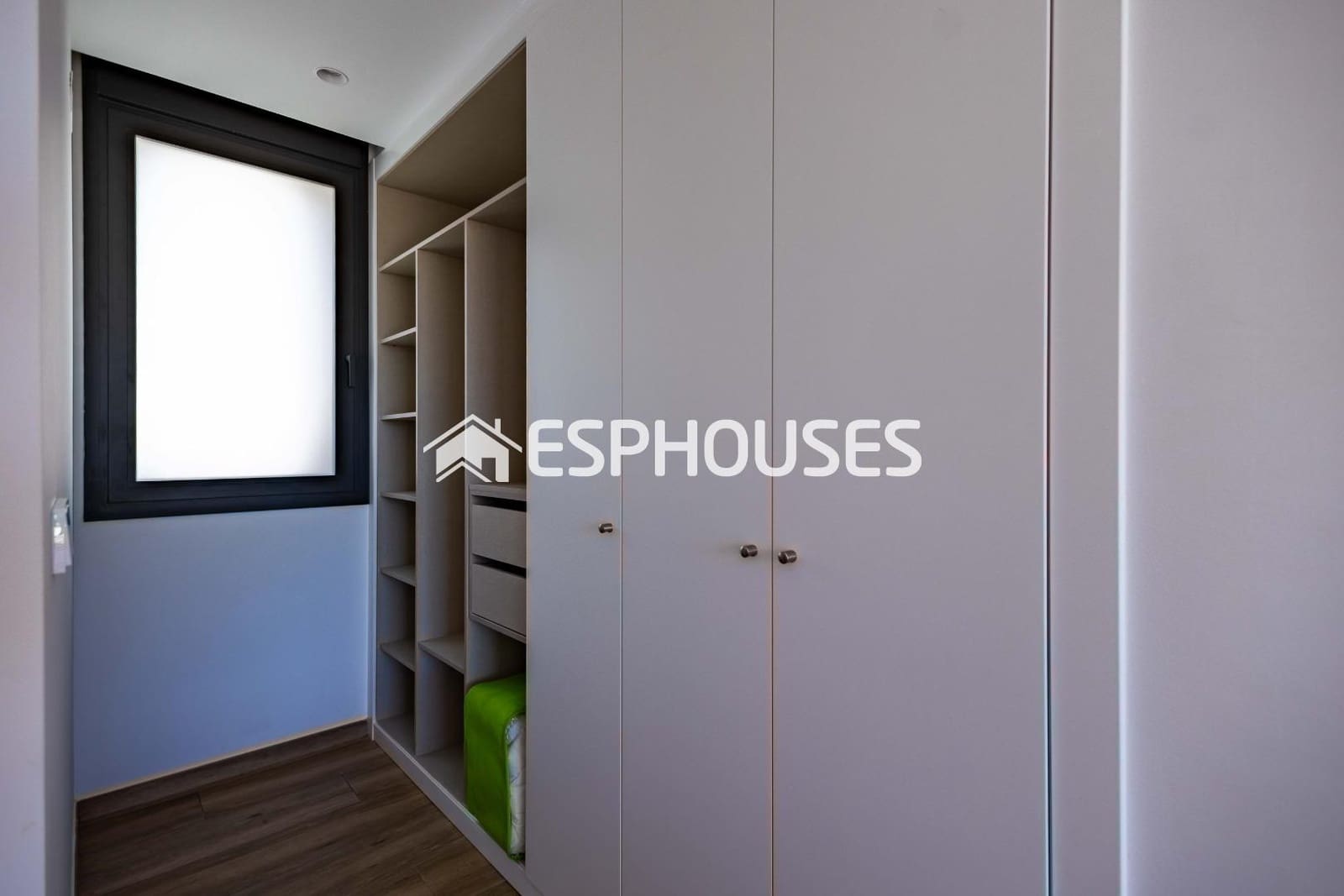 3 slaapkamer Villa te koop in Polop met zwembad garage - € 670.000 (Ref: 9444279)