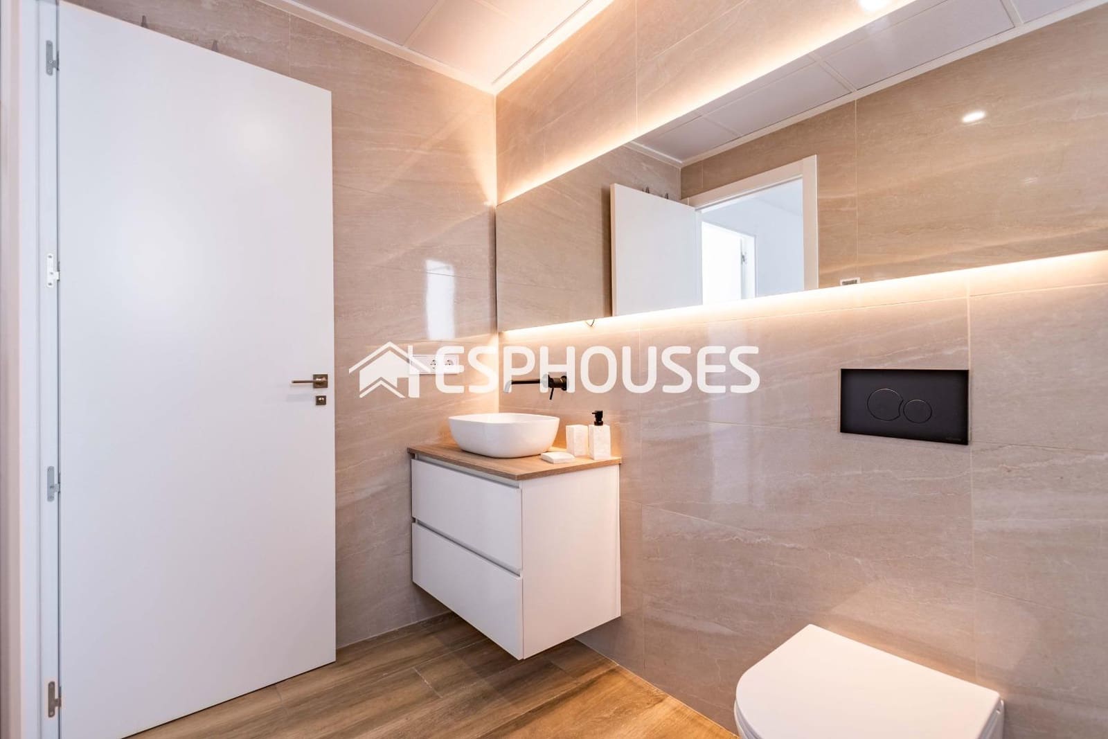 3 slaapkamer Villa te koop in Polop met zwembad garage - € 670.000 (Ref: 9444279)