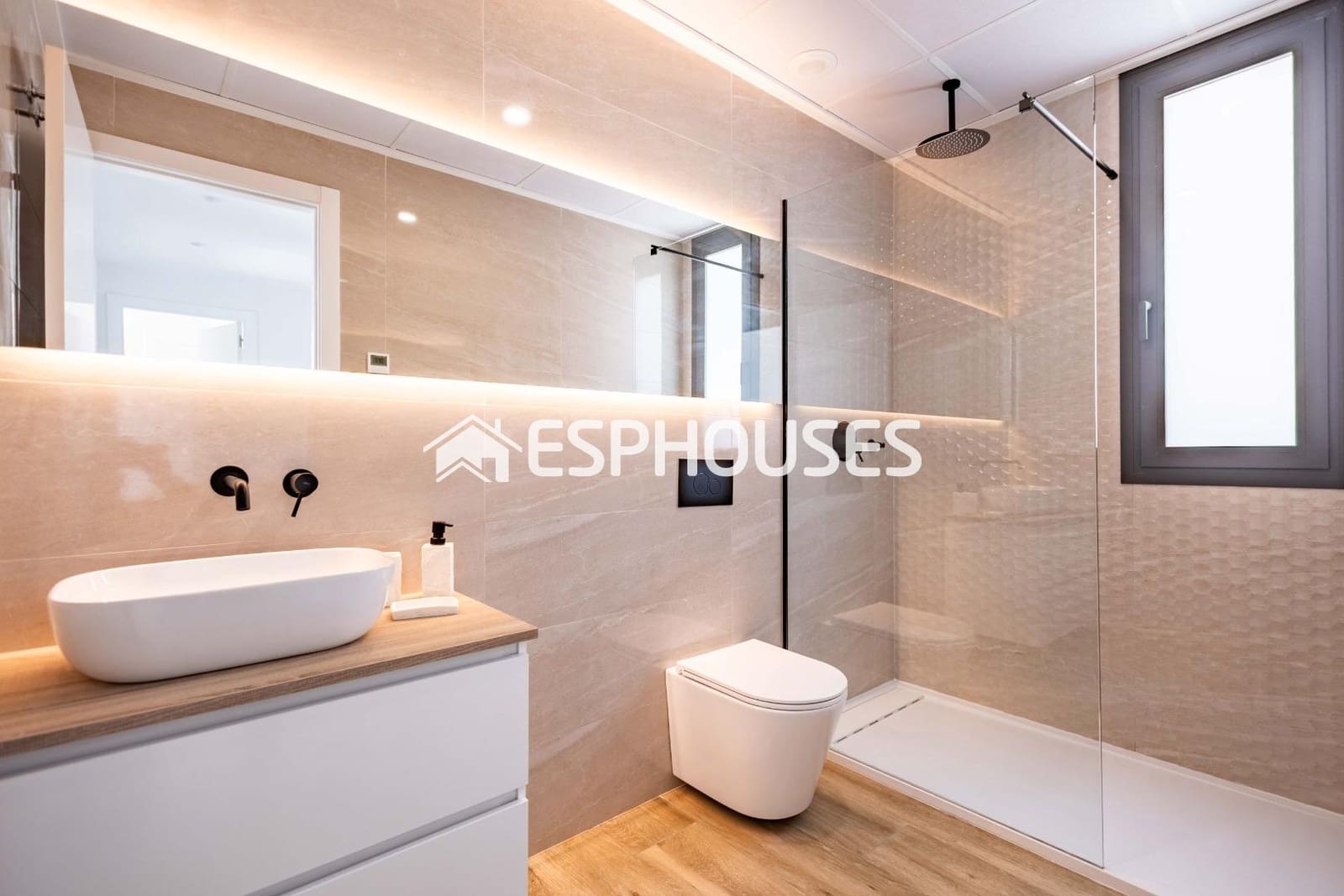 3 slaapkamer Villa te koop in Polop met zwembad garage - € 670.000 (Ref: 9444279)