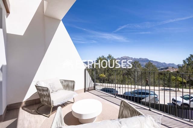 2 soverom Villa til salgs i Polop med svømmebasseng garasje - € 560 000 (Ref: 9444282)