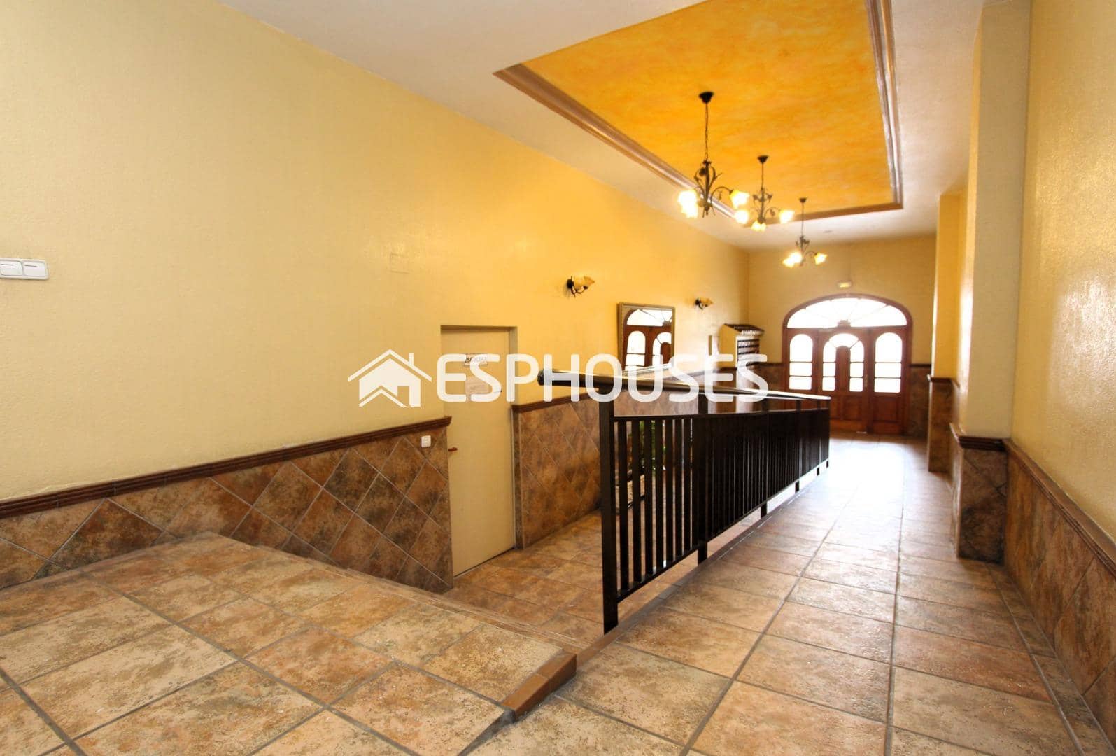 Apartamento de 2 habitaciones en Guardamar del Segura en venta - 200.000 € (Ref: 9444295)