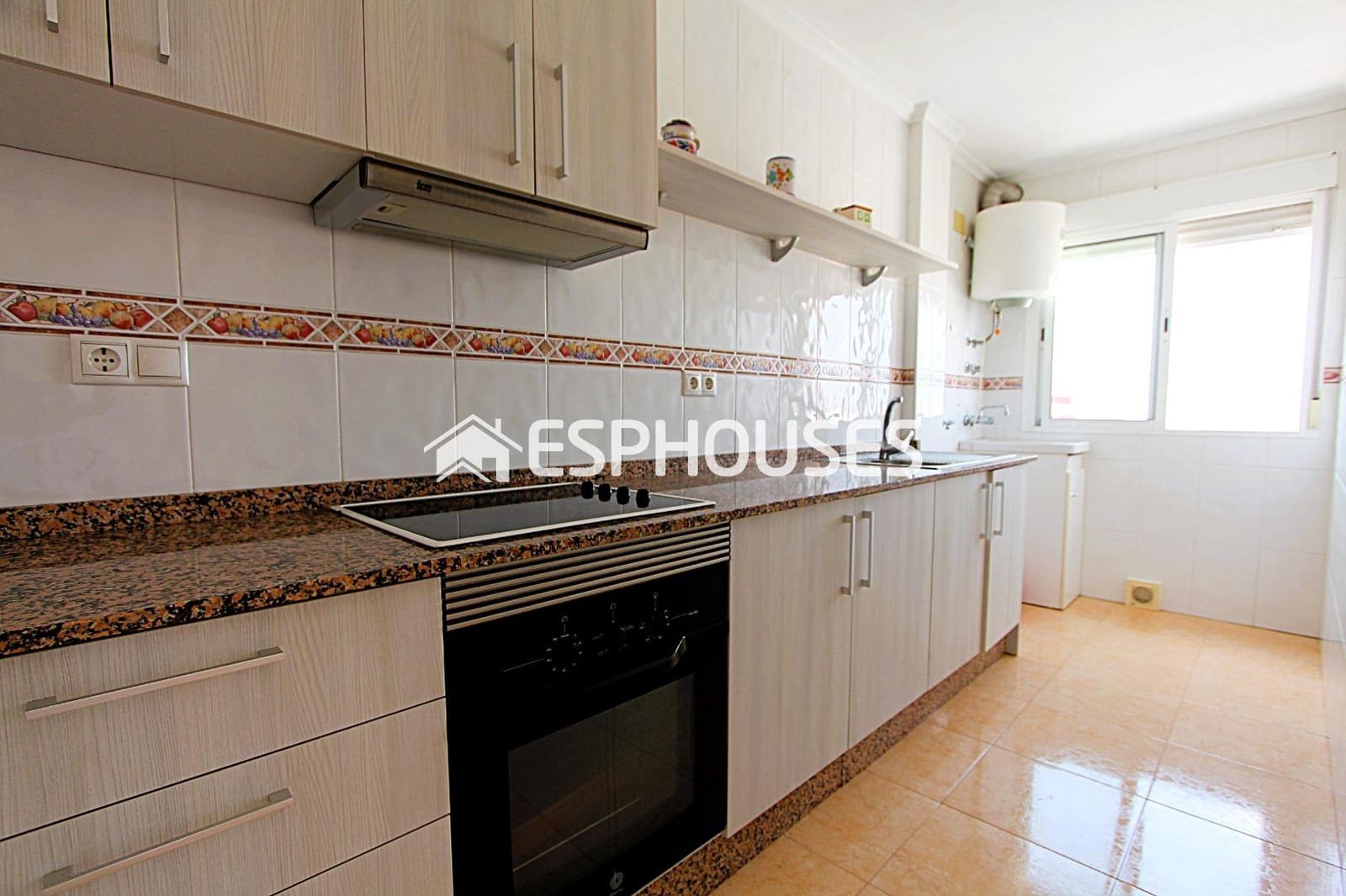 3 slaapkamer Appartement te koop in Almoradi - € 99.000 (Ref: 9444304)