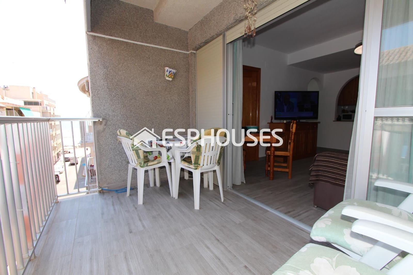 3 quarto Apartamento para venda em Guardamar del Segura com garagem - 229 000 € (Ref: 9444308)