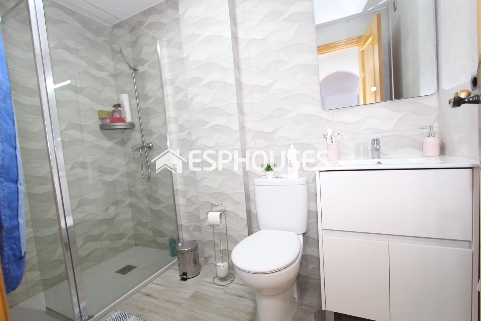 3 quarto Apartamento para venda em Guardamar del Segura com garagem - 229 000 € (Ref: 9444308)