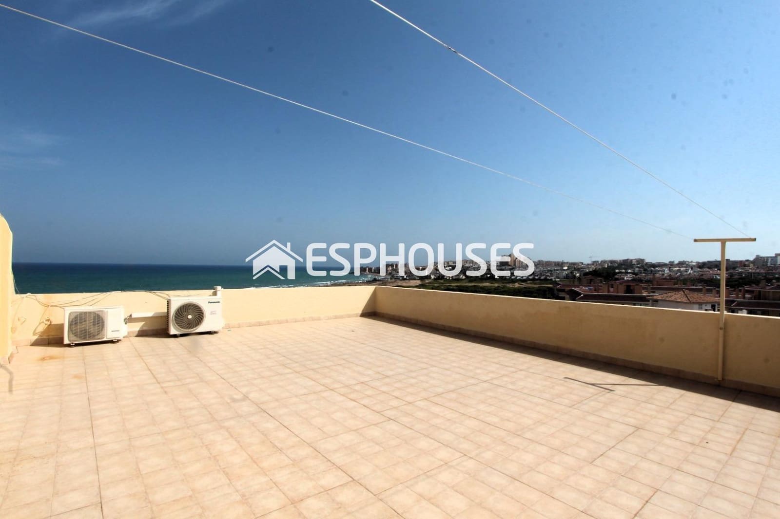 2 chambre Appartement à vendre à Torrevieja avec garage - 199 500 € (Ref: 9444319)