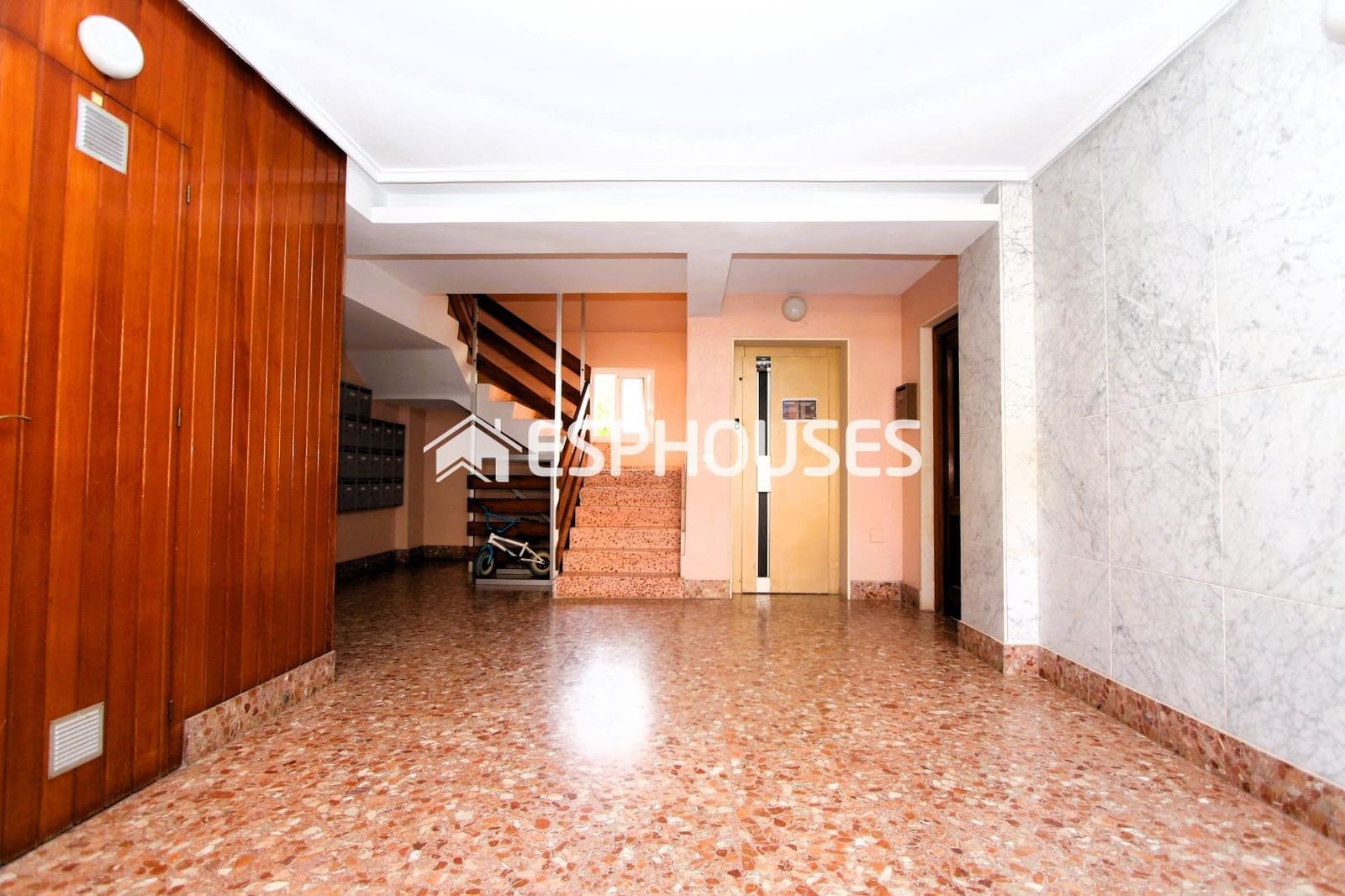 2 chambre Appartement à vendre à Torrevieja avec garage - 199 500 € (Ref: 9444319)